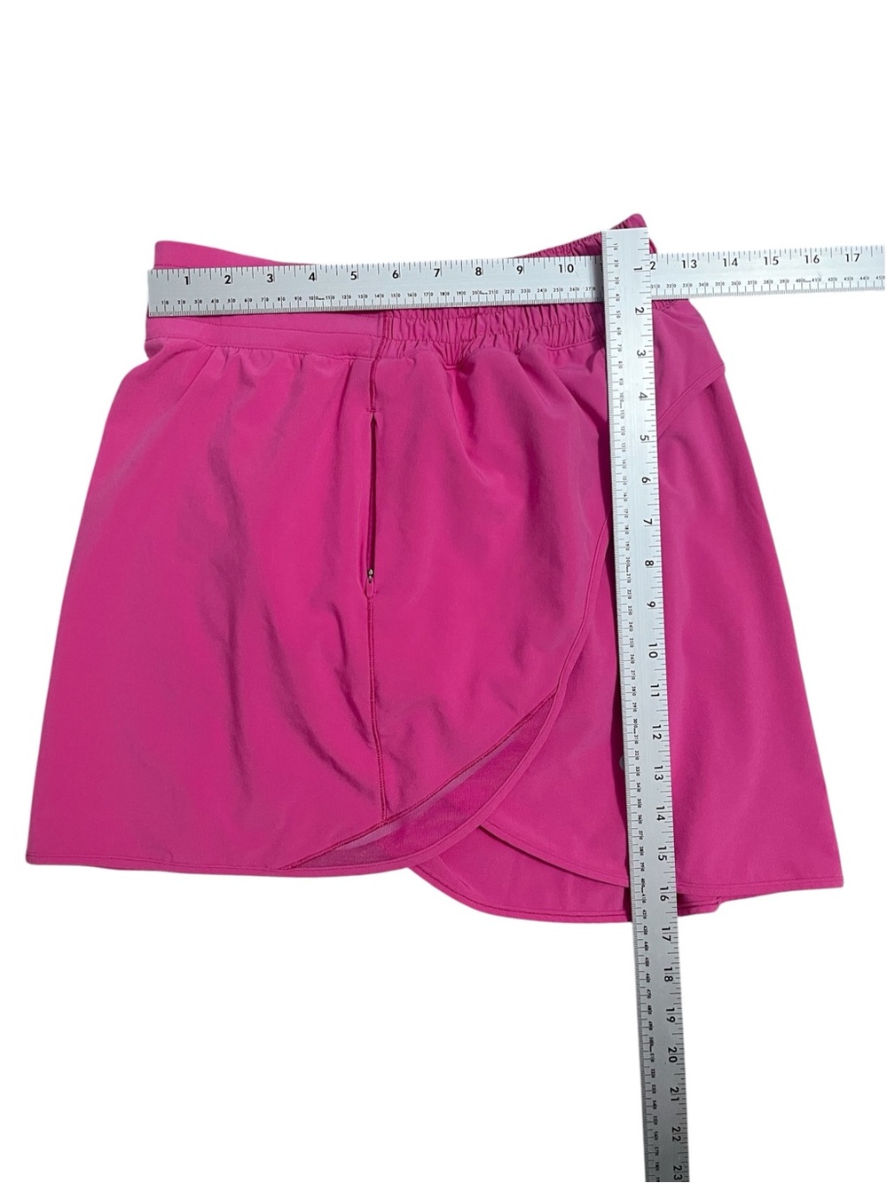 lululemon athletica Bright Pink Hotty Hot Skort Size 6 - Picture 4 of 11